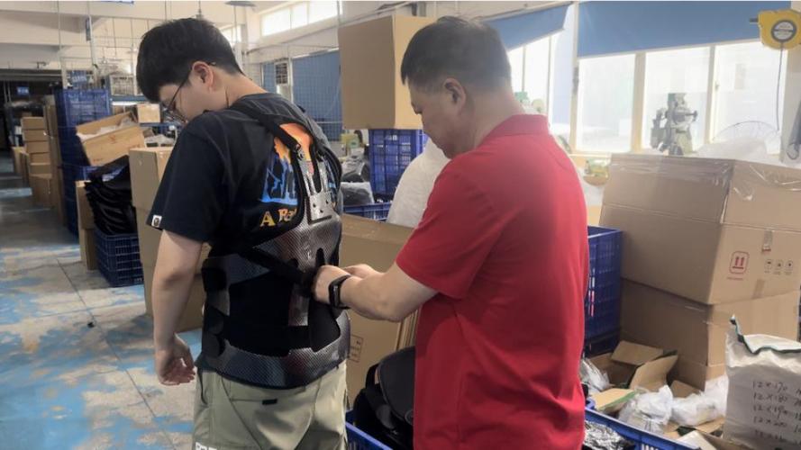 9月6日,廈門杰斯醫療器械工作人員